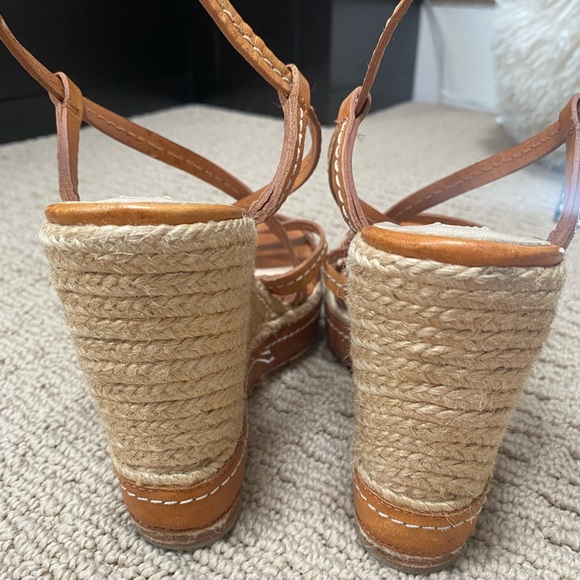 L.K. Bennett Tan leather wedges - Picture 4 of 7